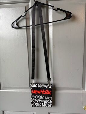 Robin Ruth Black Crossbody Bag with Red and White Graffiti "NEW YORK"